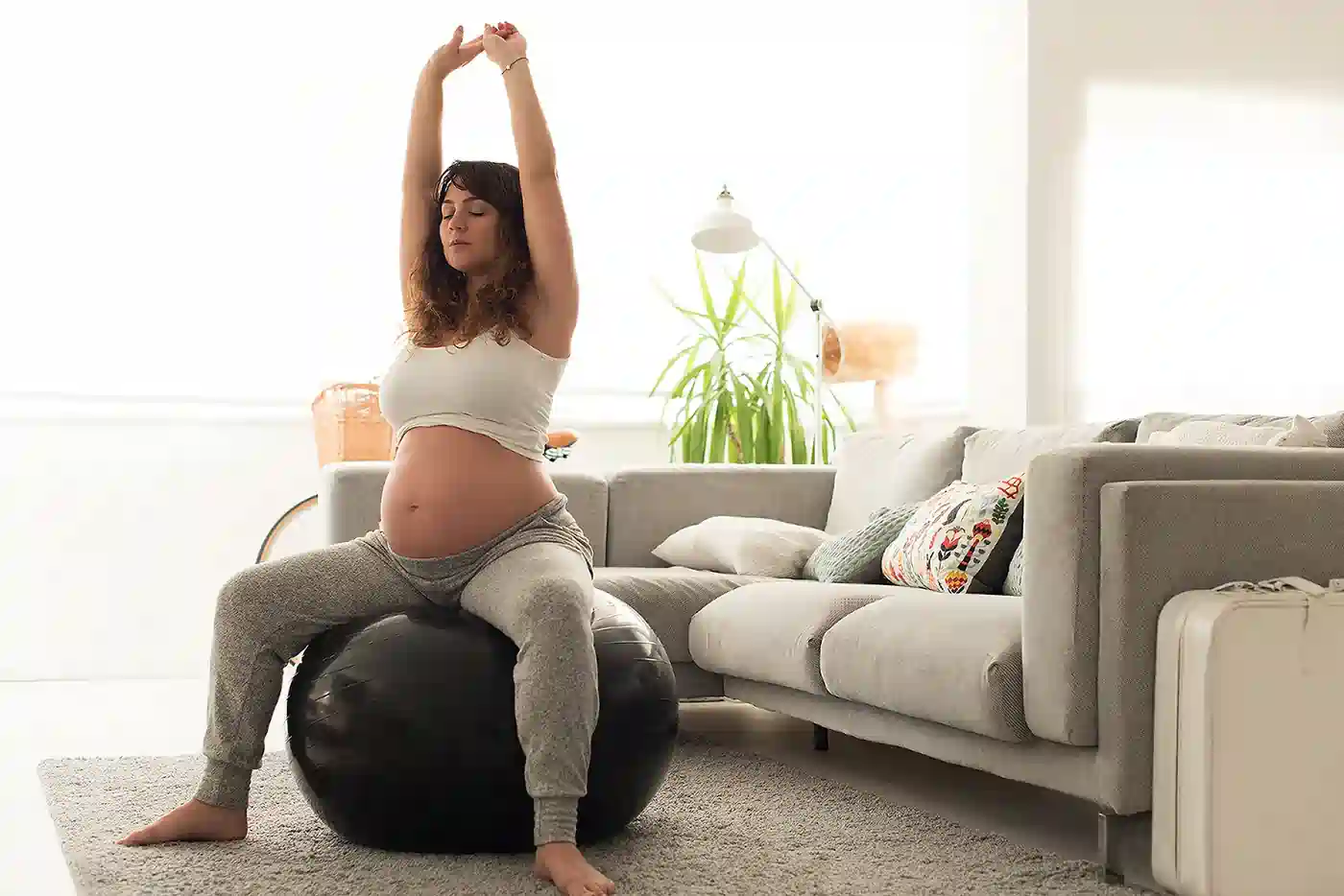 How to Support Your Core Safely During Pregnancy Binley